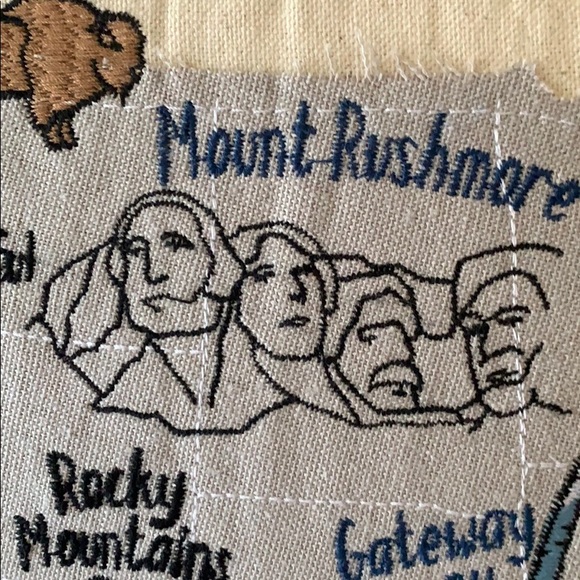 United States of America embroidered Pillow (NWT) - Picture 13 of 16